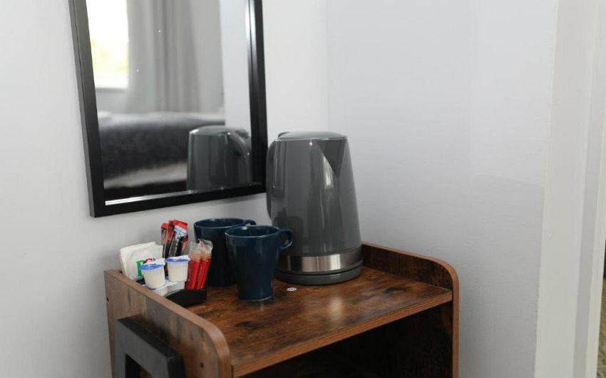 Facilities at Golders Park Hotel