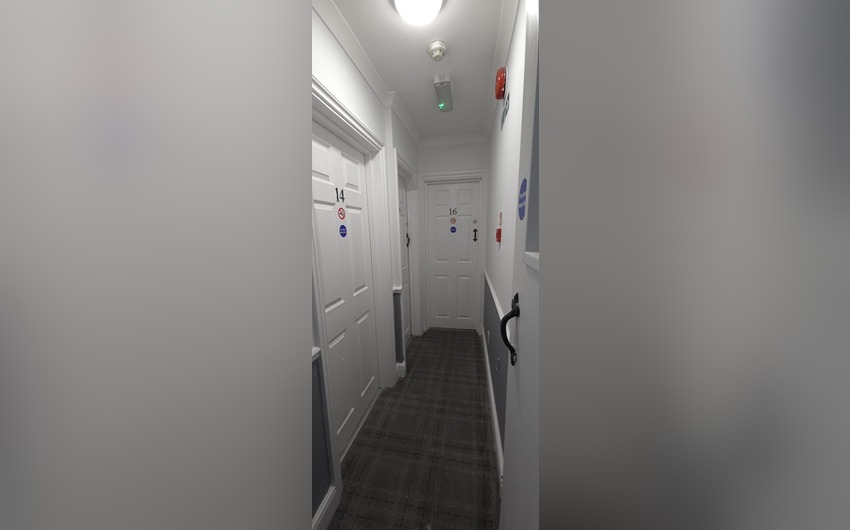 1111Golders Park Hotel