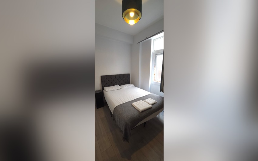 Single room at Golders Park Hotel