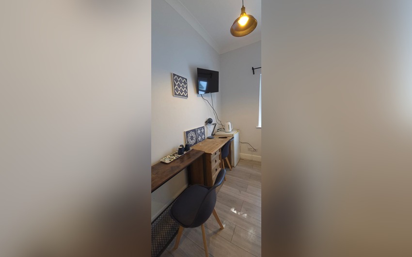 Facilities at Golders Park Hotel