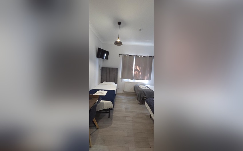 Family room at Golders Park Hotel